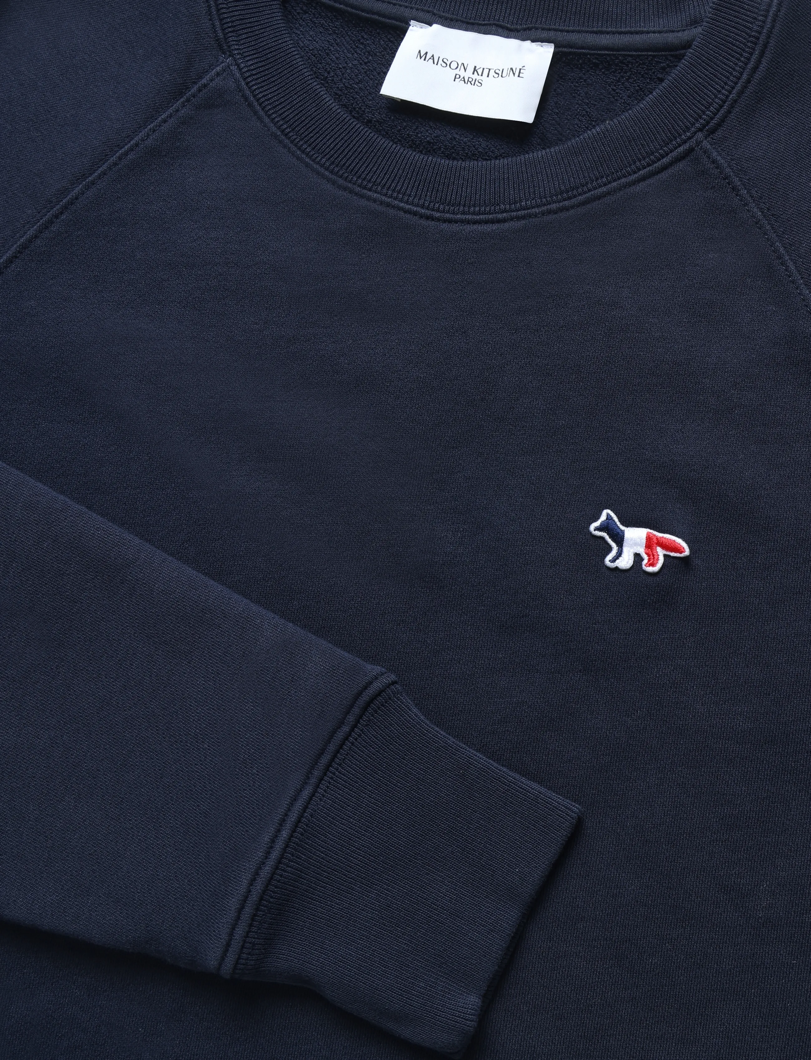 Maison Kitsune - TRICOLOR FOX PATCH ADJUSTED SWEATSHIRT - dressipluusid - navy - 5