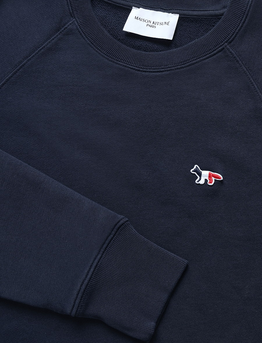 Maison Kitsune - TRICOLOR FOX PATCH ADJUSTED SWEATSHIRT - dressipluusid - navy - 5