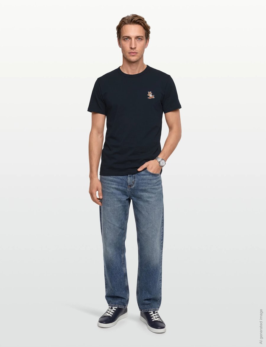 Maison Kitsune - CHILLAX FOX PATCH CLASSIC TEE-SHIRT - kortärmade t-shirts - navy - 0