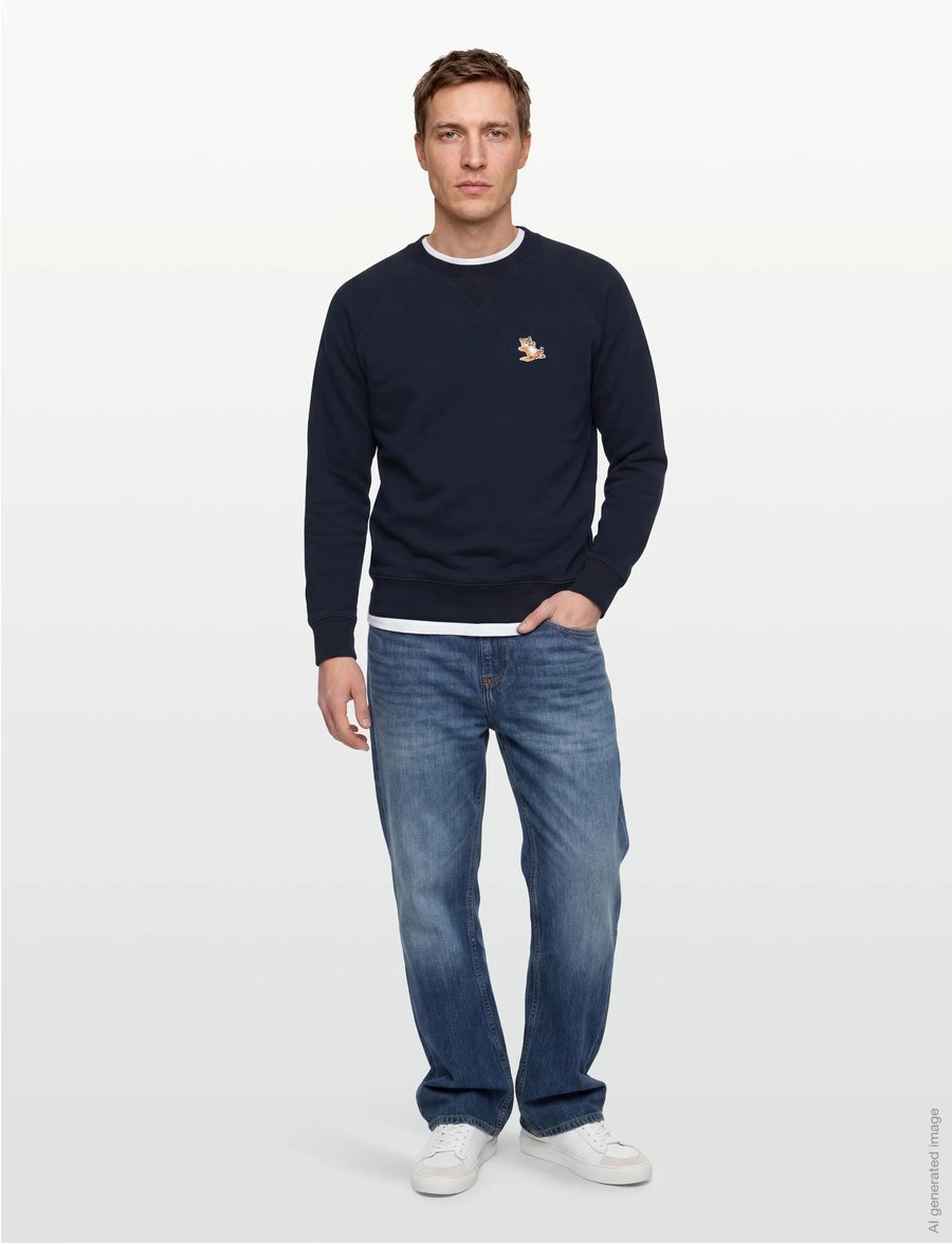 Maison Kitsune - CHILLAX FOX PATCH CLASSIC SWEATSHIRT - sweatshirts - navy - 0