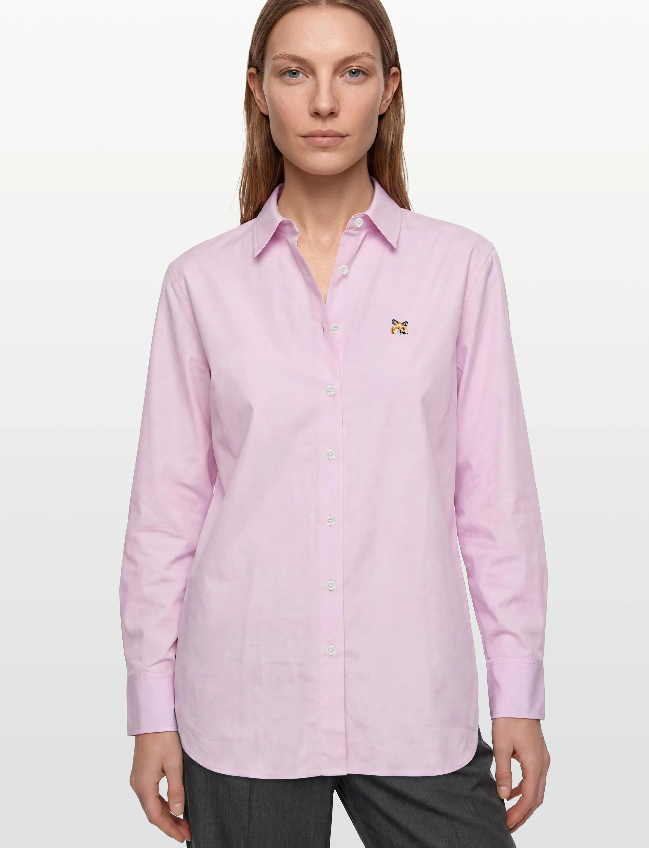 Maison Kitsune - FOX HEAD EMBROIDERY CLASSIC SHIRT - long-sleeved shirts - light pink - 3