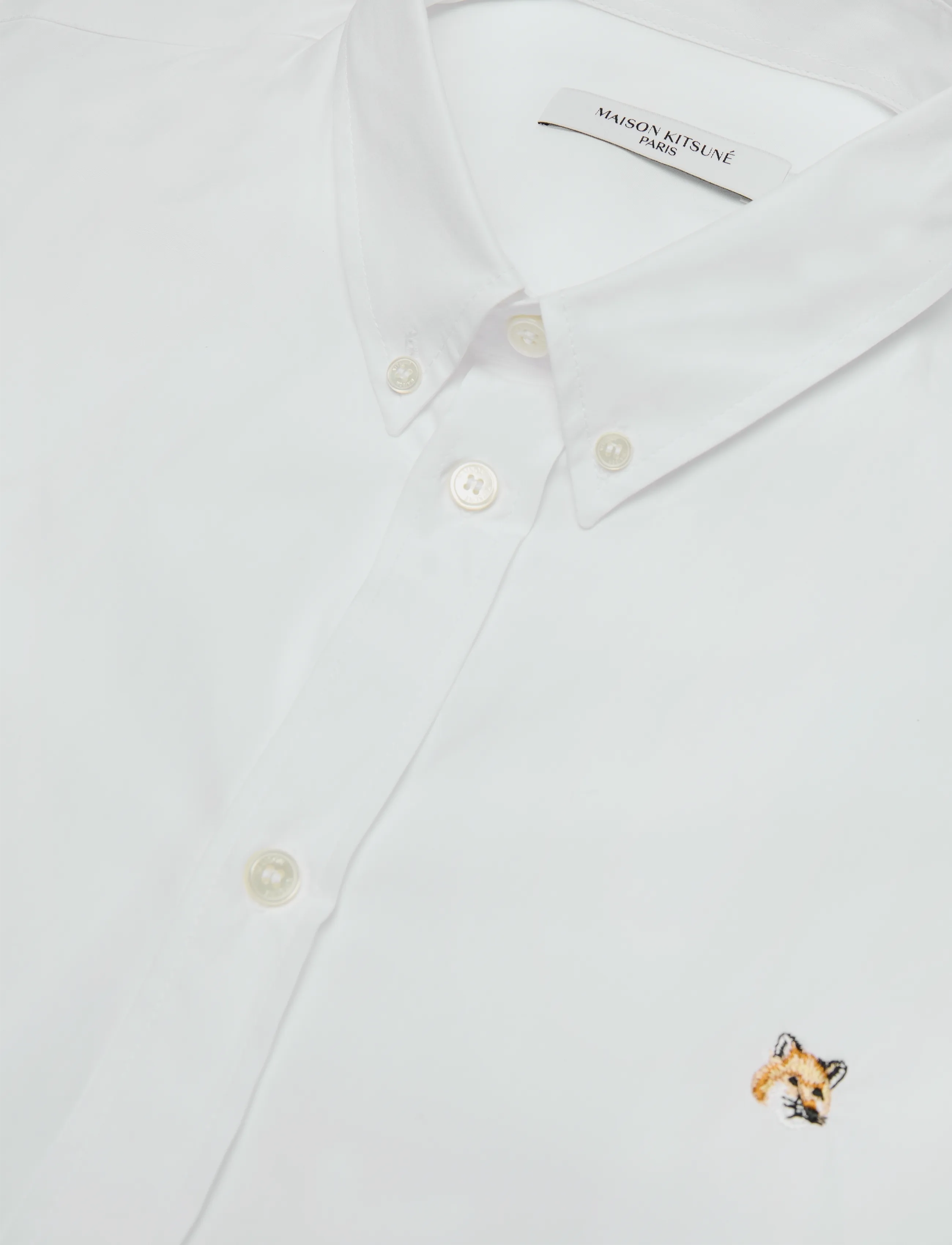 Maison Kitsune - FOX HEAD EMBROIDERY CLASSIC SHIRT - white - 2