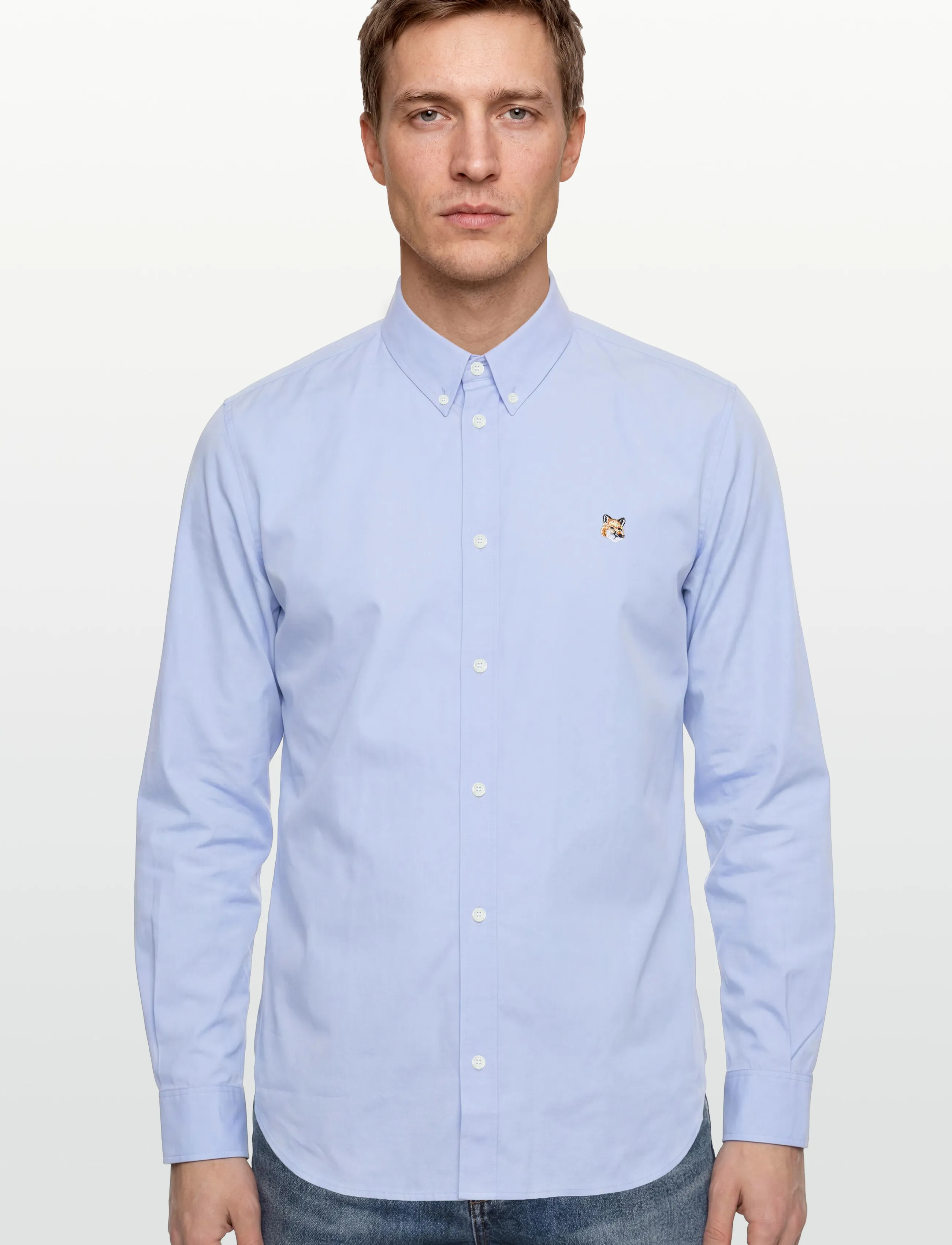 Maison Kitsune - FOX HEAD EMBROIDERY CLASSIC SHIRT - oxford-skjortor - light blue - 3