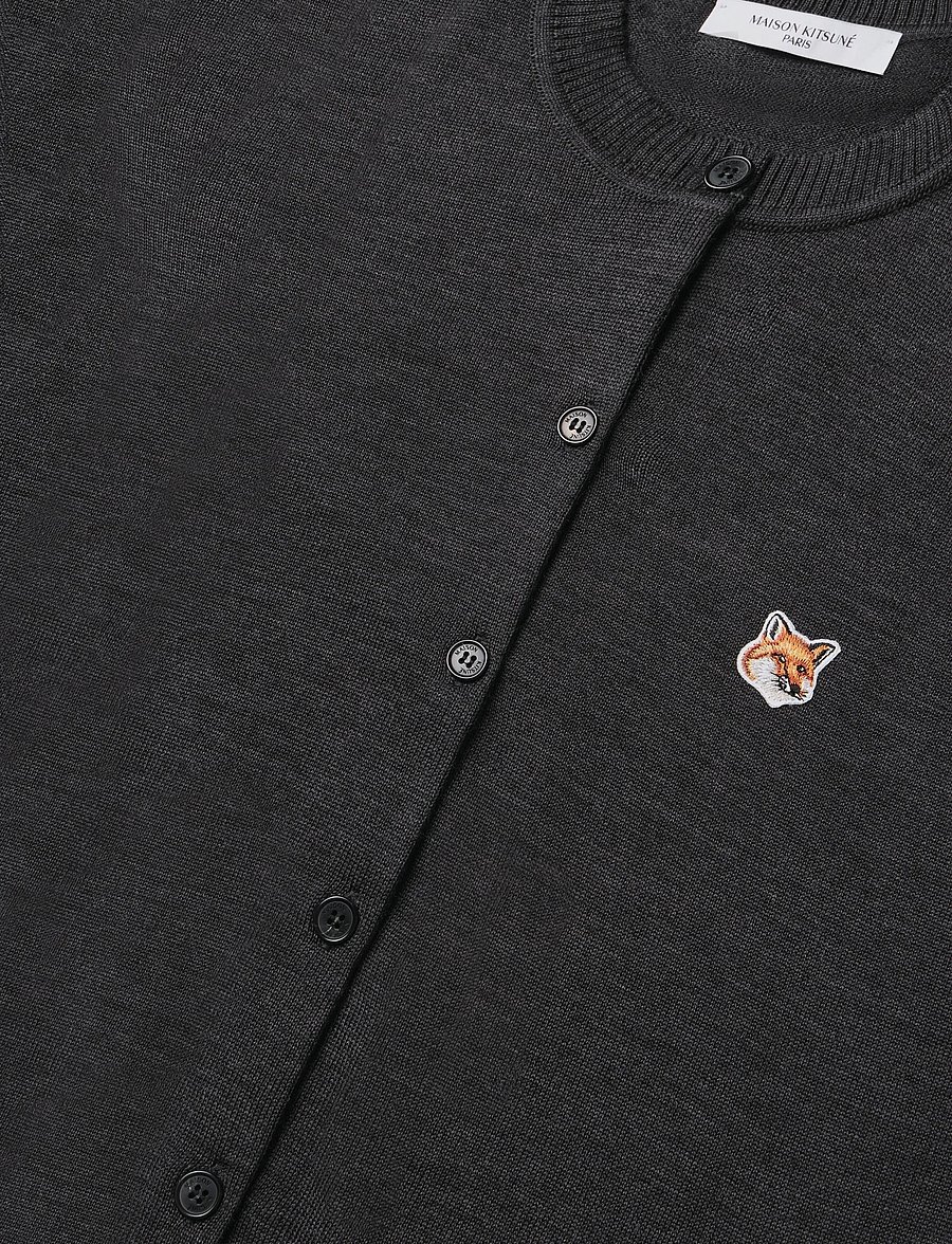 Maison Kitsune - FOX HEAD PATCH ADJUSTED R-NECK CARDIGAN - kardiganid - anthracite melange - 5