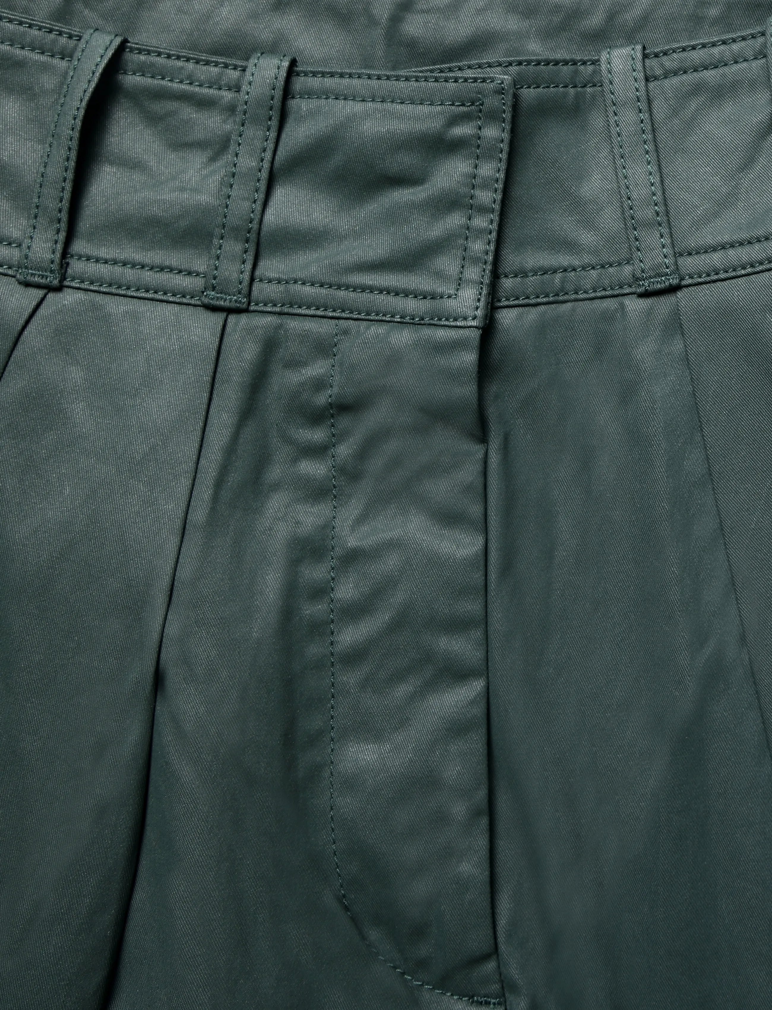 Maison Kitsune - JAPANESE PANTS - poolpikad püksid - dark green - 2