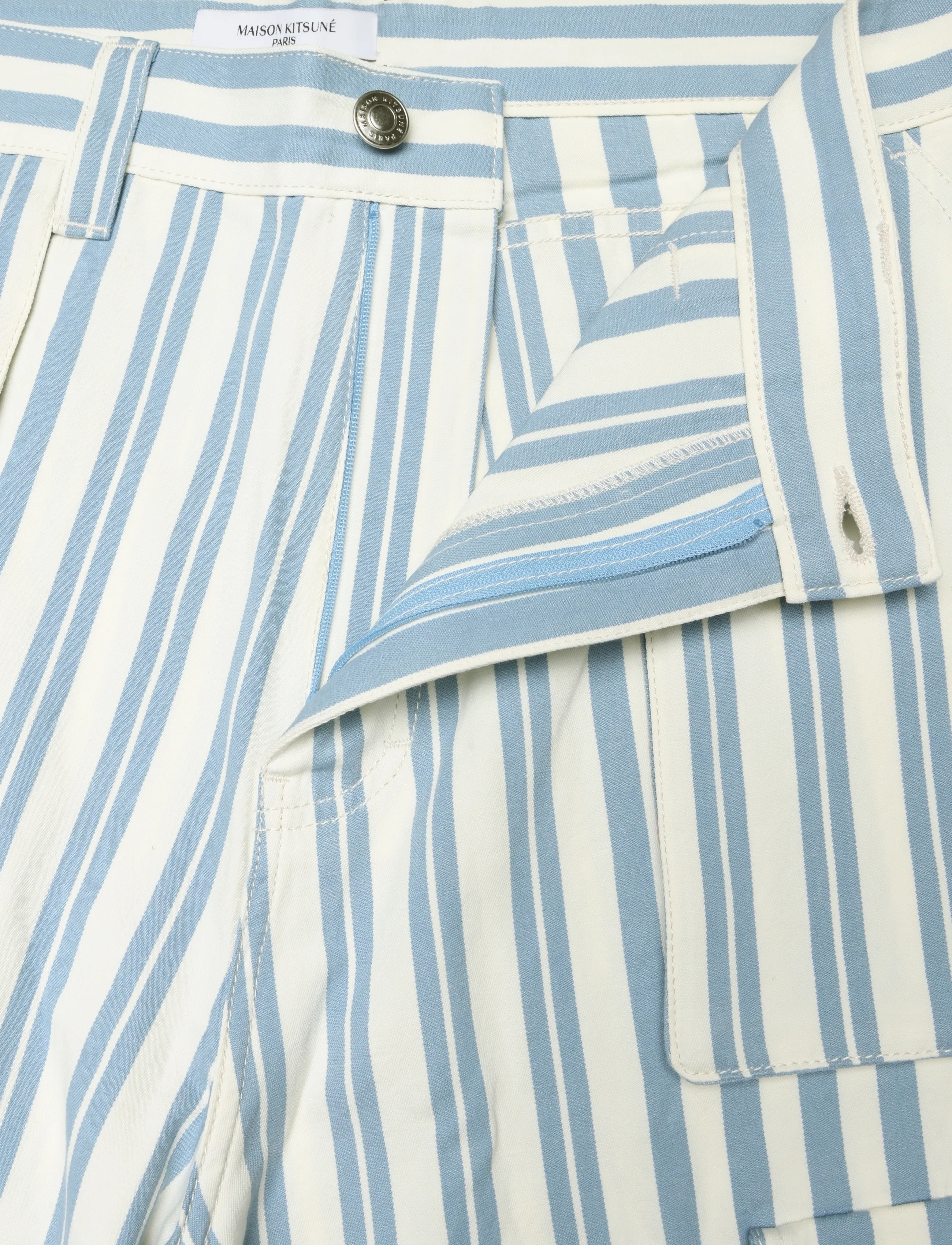 Maison Kitsune - OUTDOOR BERMUDA - cargo shorts - sky blue stripes - 4