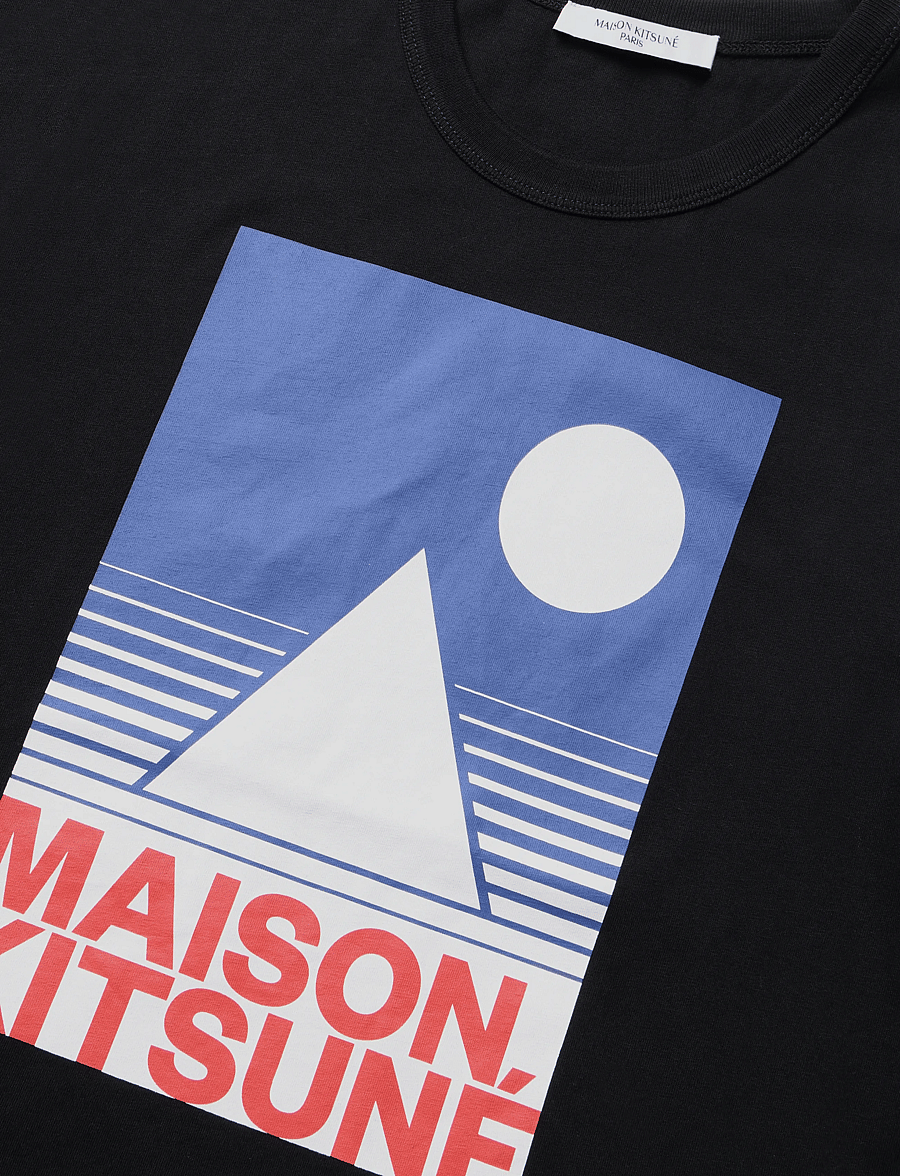 Maison Kitsune - BLUE ANTHONY BURRILL 4 CLASSIC TEE-SHIRT - t-shirts - black - 2