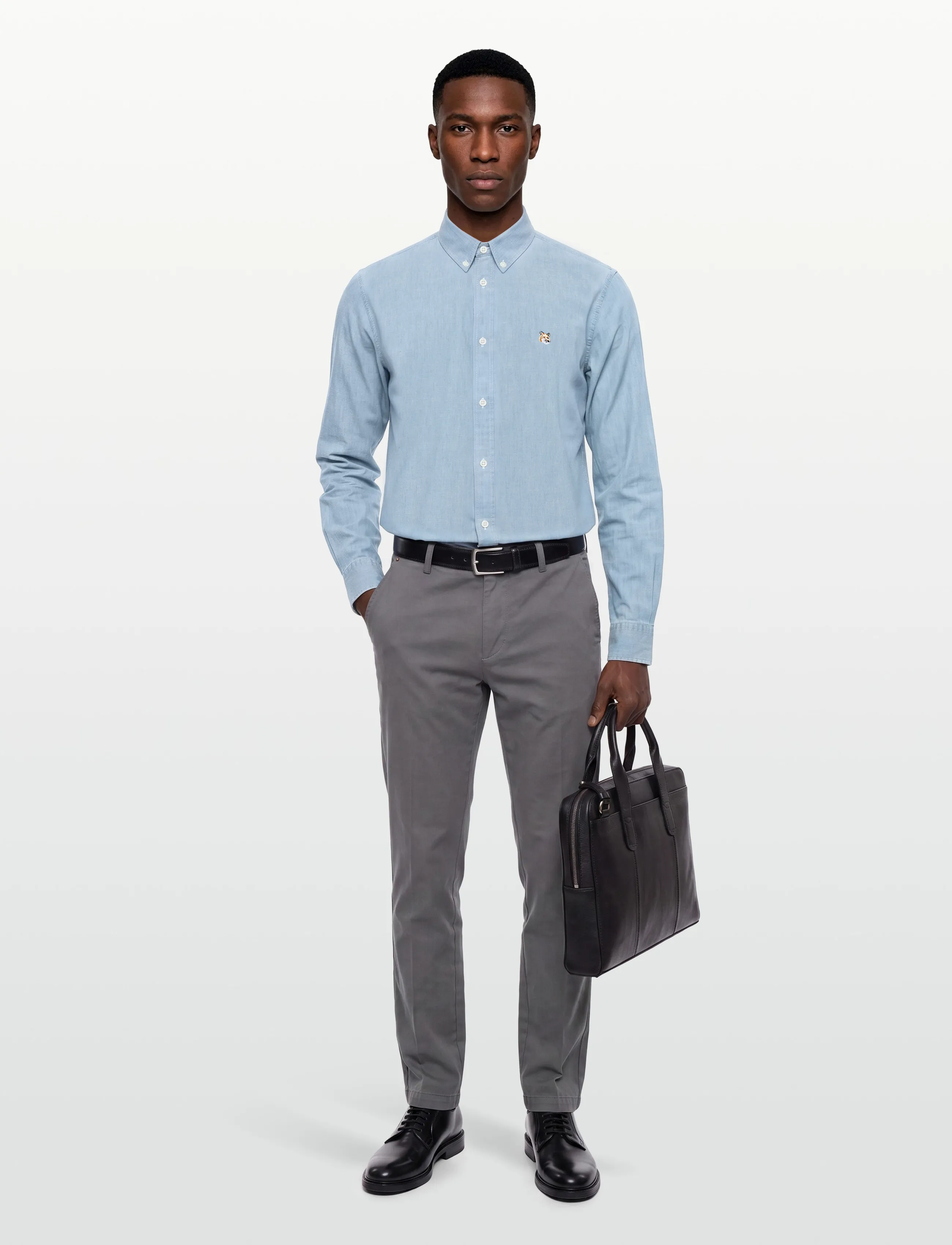 Maison Kitsune FOX HEAD EMBROIDERY CLASSIC SHIRT BD - Skjortor - WASHED INDIGO / blue