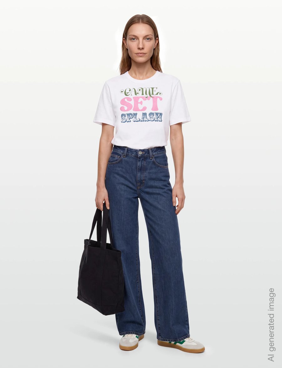 Maison Kitsune - GAME SET SPLASH COMFORT TEE-SHIRT - t-shirts - white - 0