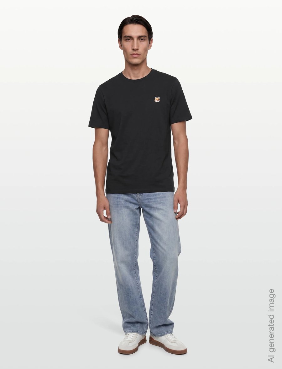 Maison Kitsune - FOX HEAD PATCH REGULAR TEE-SHIRT - kurzärmelige t-shirts - black - 0