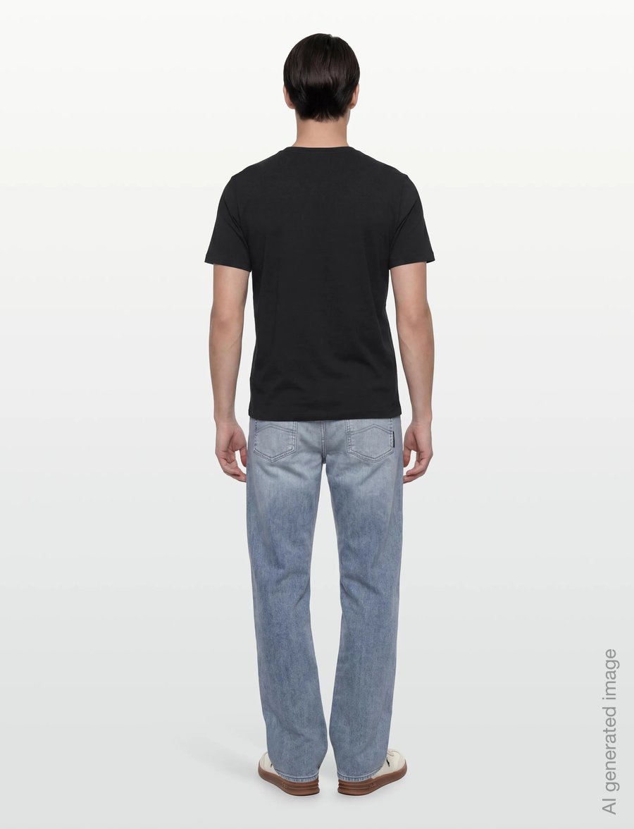 Maison Kitsune - FOX HEAD PATCH REGULAR TEE-SHIRT - kurzärmelige t-shirts - black - 4