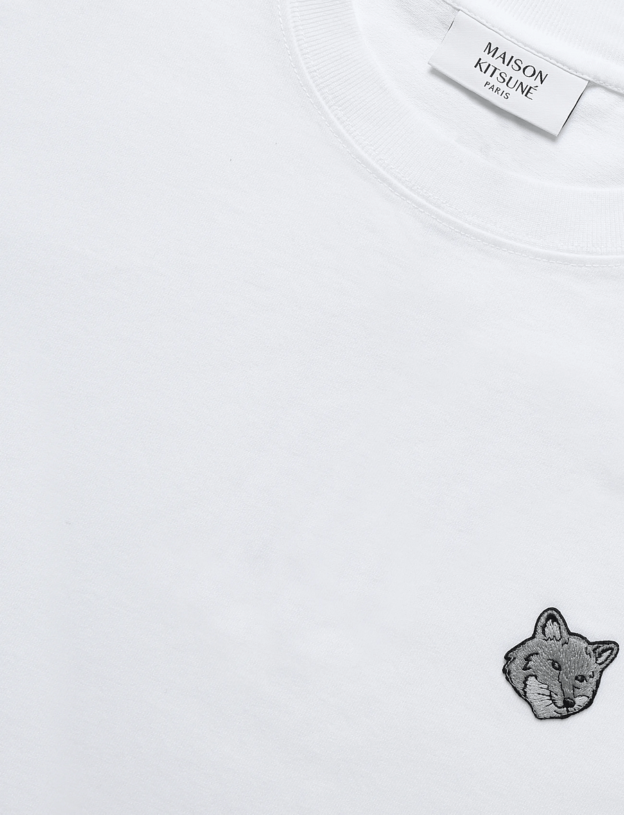 Maison Kitsune - BOLD FOX HEAD PATCH COMFORT TEE SHIRT - kurzärmelige t-shirts - white - 5