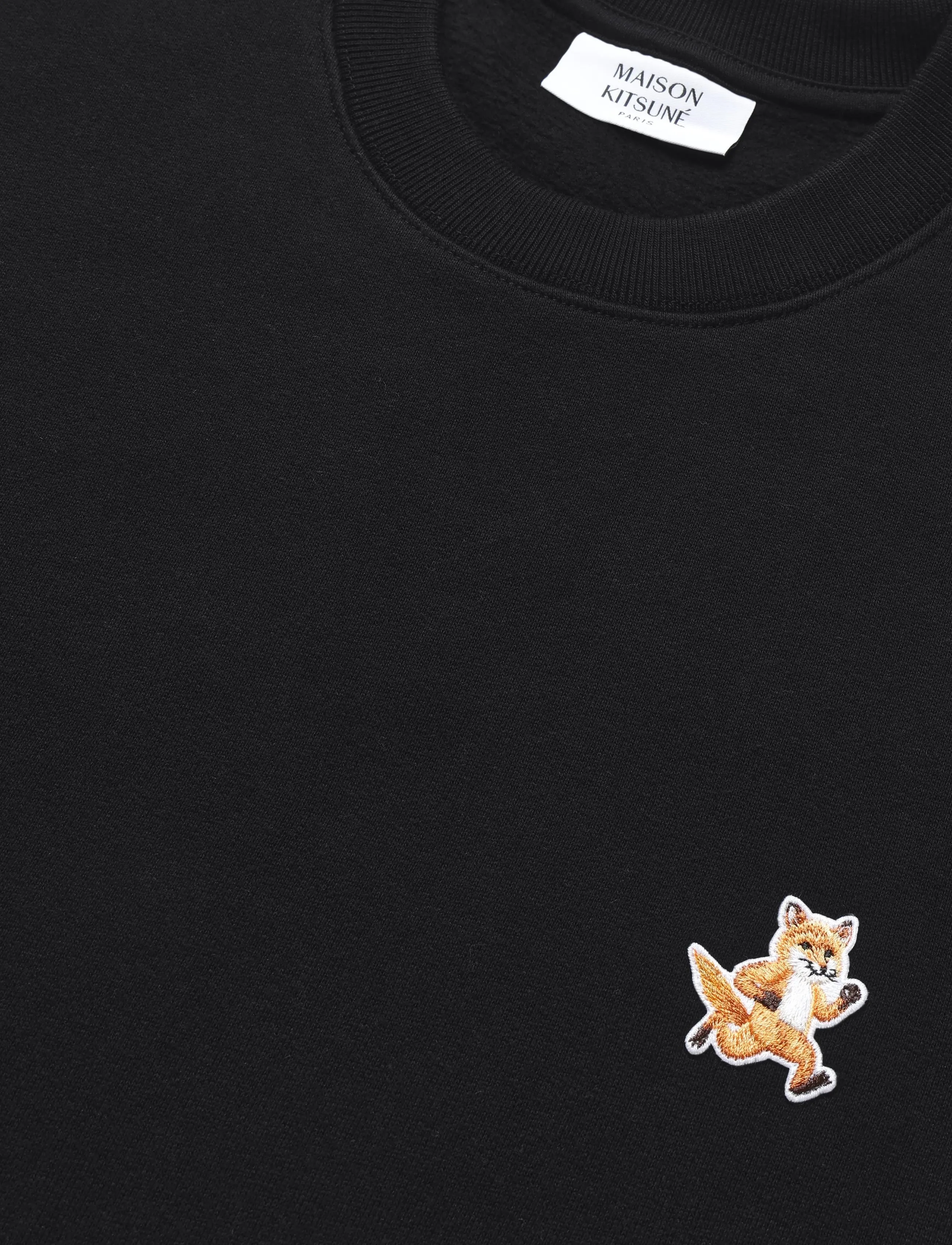 Maison Kitsune - SPEEDY FOX PATCH COMFORT SWEATSHIRT - black - 2