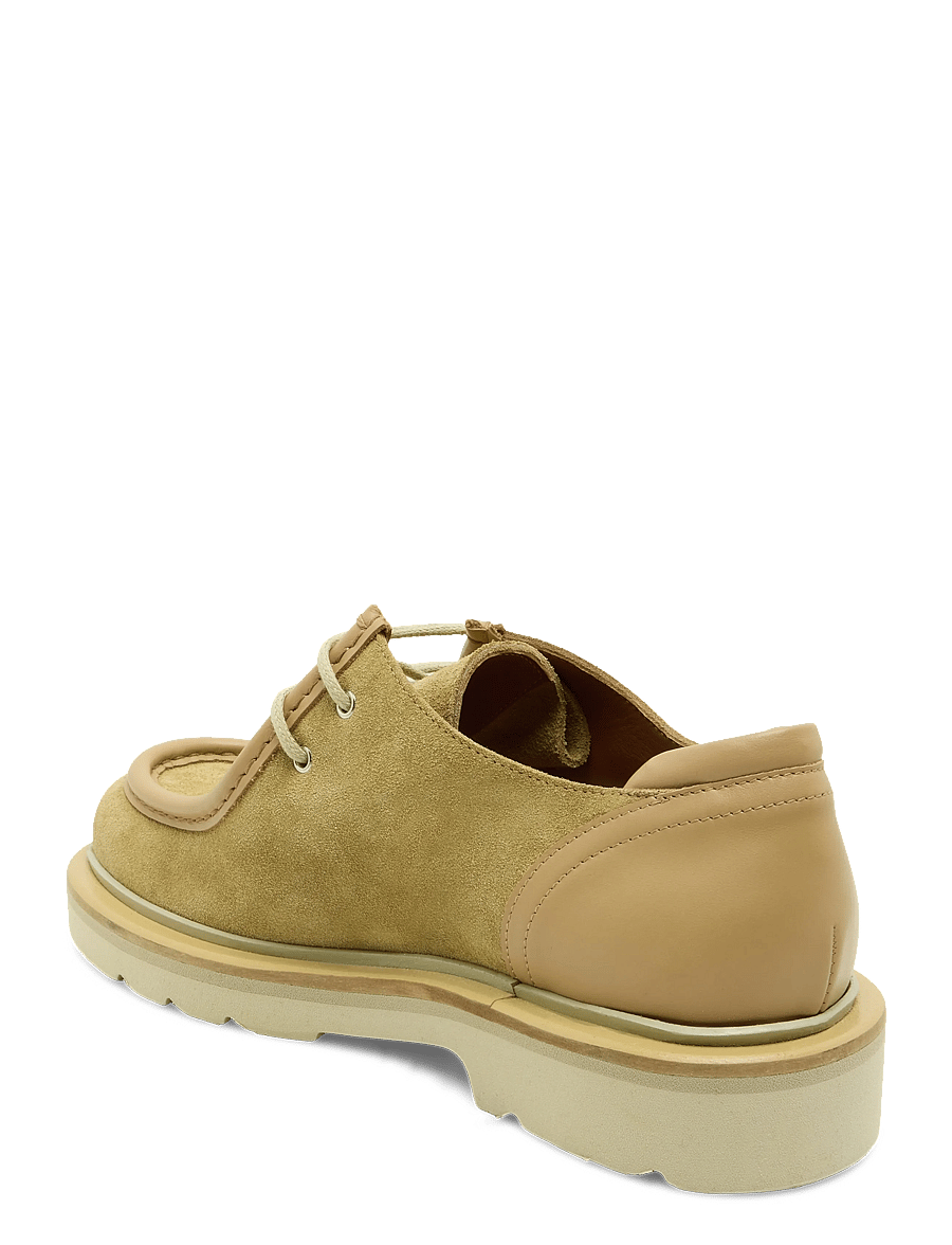 Maison Kitsune - SUEDE LEATHER DERBIES - moc toe skor - maltshake - 1
