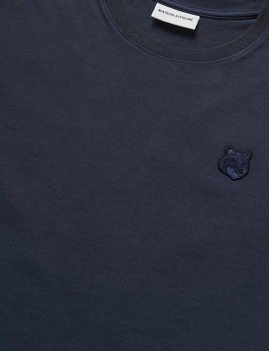 Maison Kitsune - BOLD FOX HEAD PATCH COMFORT TEE SHIRT - t-shirts - ink blue - 2