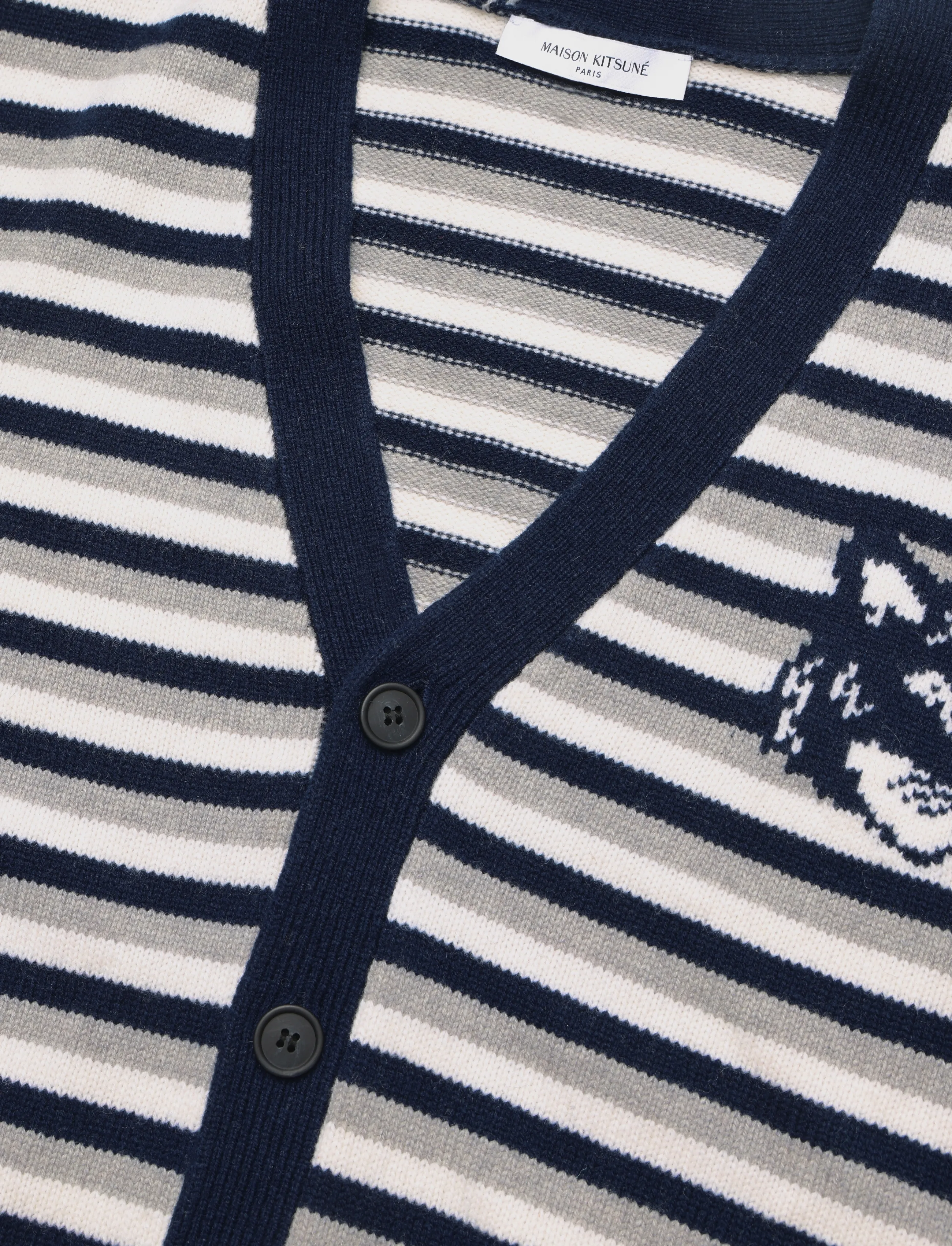 Maison Kitsune - FOX HEAD INTARSIA STRIPED COMFORT CARDIGAN - navy/white - 2
