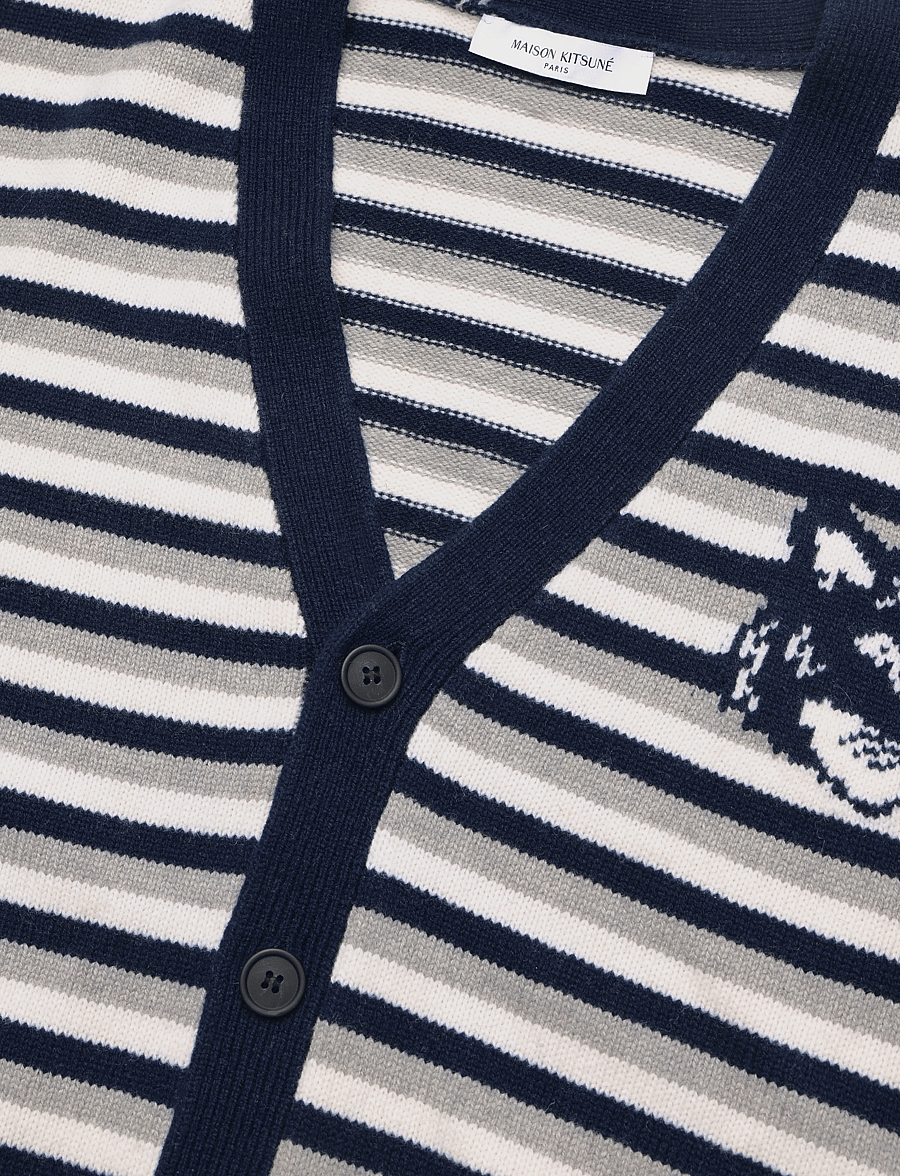 Maison Kitsune - FOX HEAD INTARSIA STRIPED COMFORT CARDIGAN - cardigans - navy/white - 2