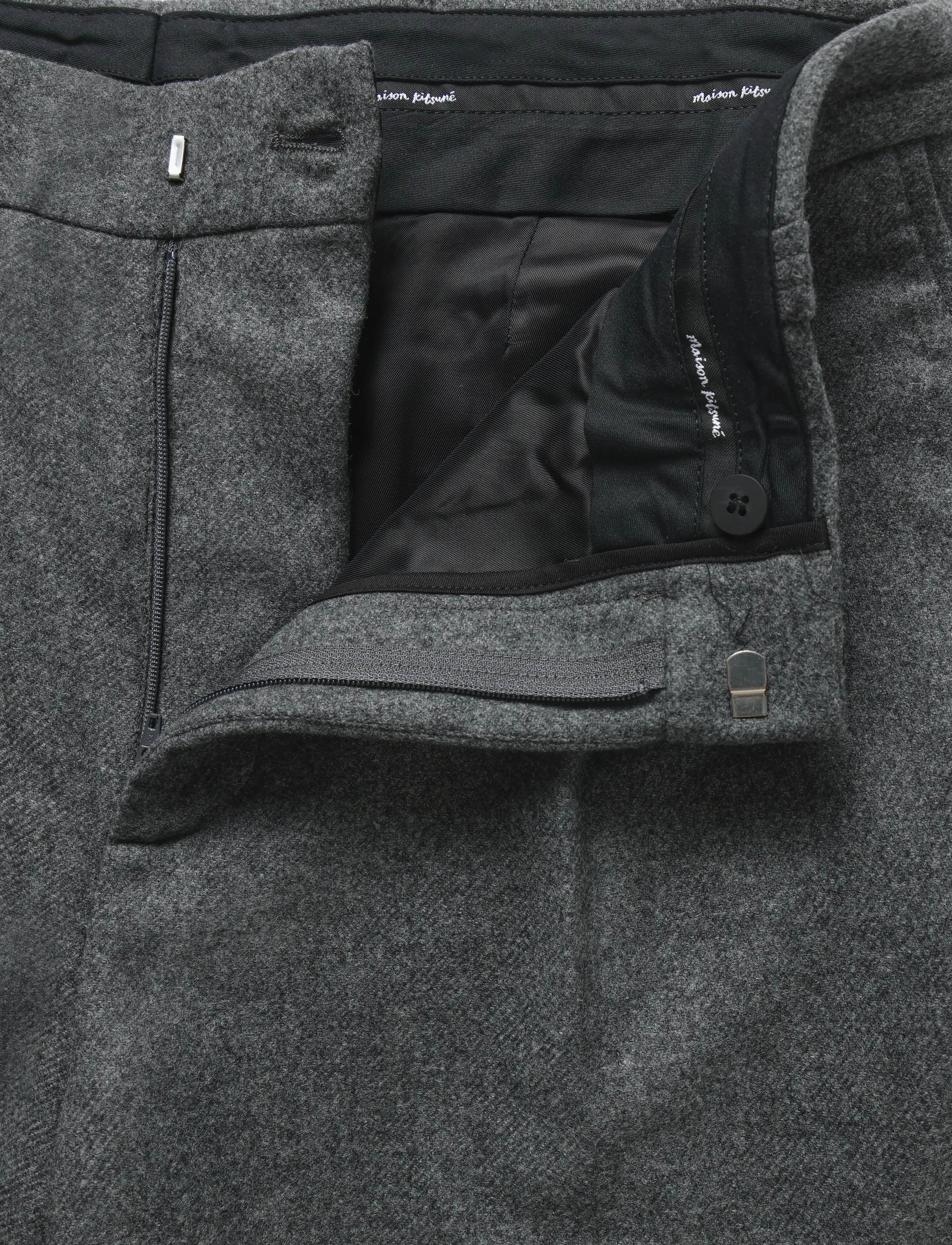 Maison Kitsune - TAILORED PANTS - grey melange - 3