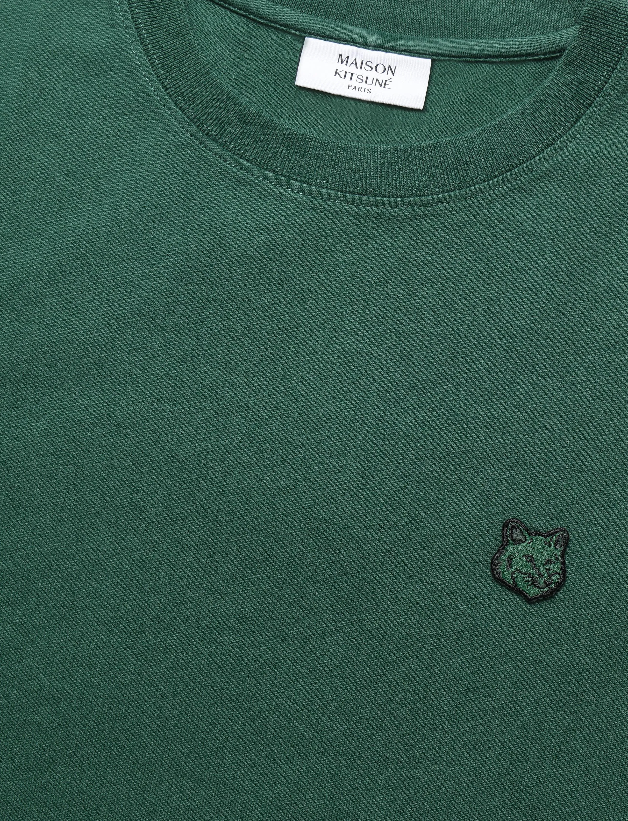 Maison Kitsune - BOLD FOX HEAD PATCH COMFORT TEE SHIRT - bottle green - 2