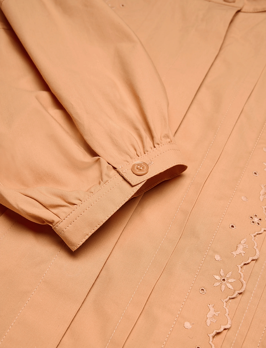 Maison Kitsune - CRAFTED EMBROIDERY MAXI SLEEVE SHIRT - long-sleeved shirts - saddle - 2