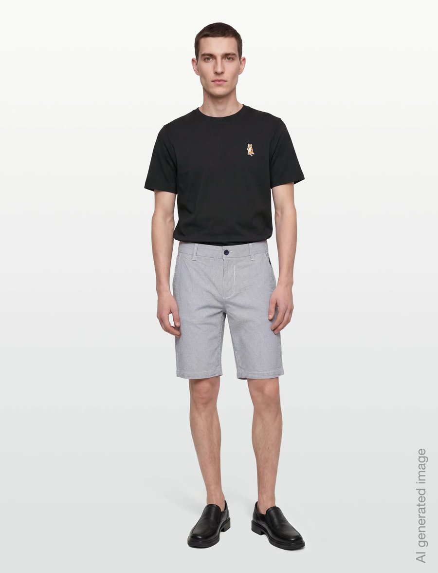 Maison Kitsune - STANDING FOX COMFORT TEE-SHIRT - kurzärmelig - black - 0