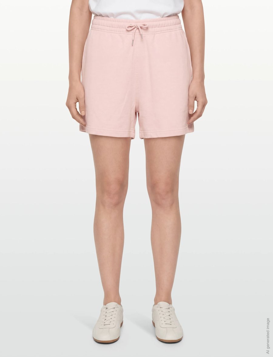 Maison Kitsune - 6-18 MAISON KITSUNE BEACH CLUB JOG SHORT - sweatshorts - milkshake - 3