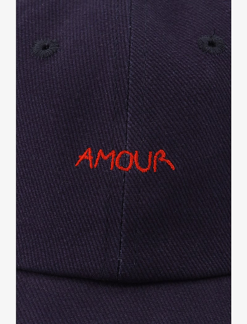 Maison Labiche - BEAUMONT AMOUR - caps - carbon blue - 4