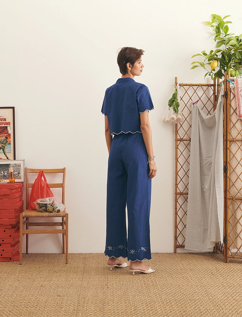 Maison Labiche - OUDIN PANTS - laia säärega püksid - poplin ultramarine - 4
