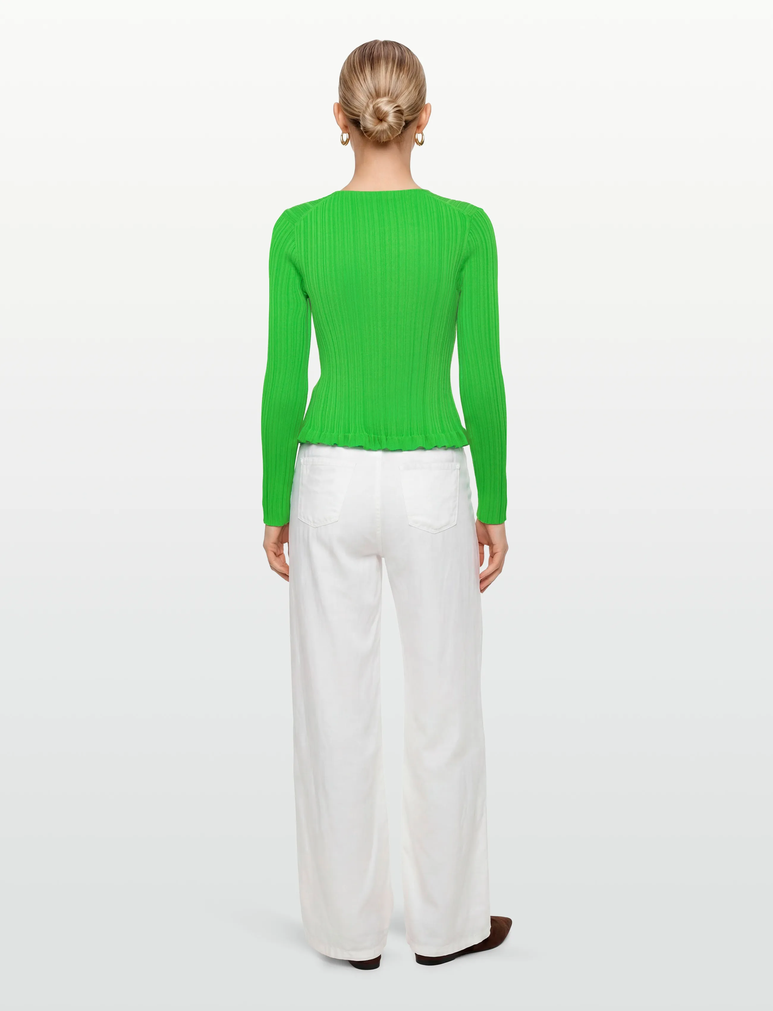 Ribbed And Ruffled Knitted Cardigan 3