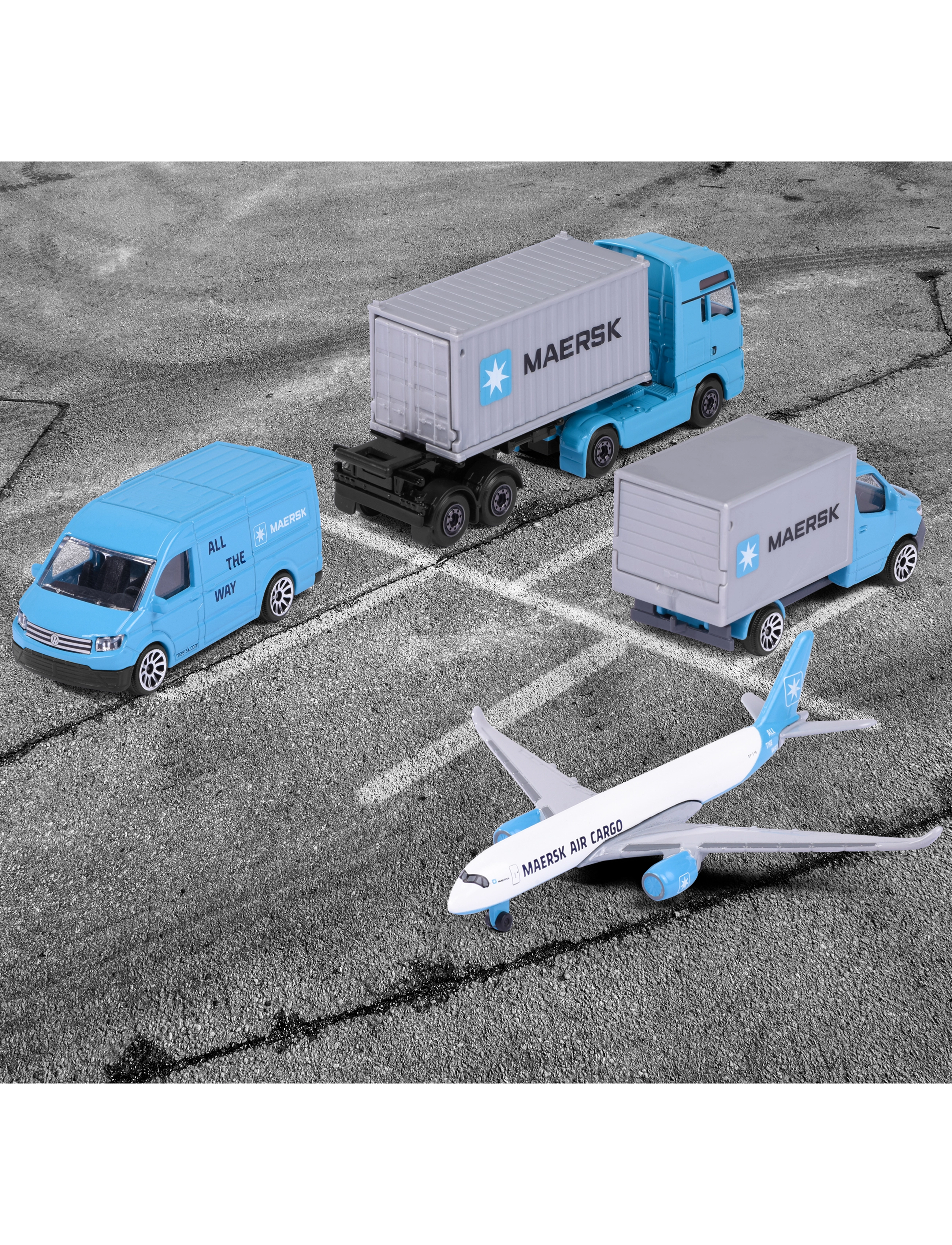 Majorette Maersk 4 Pieces Giftpack, One Size, Toy Vehicles, Blau - Trucks, Kinder