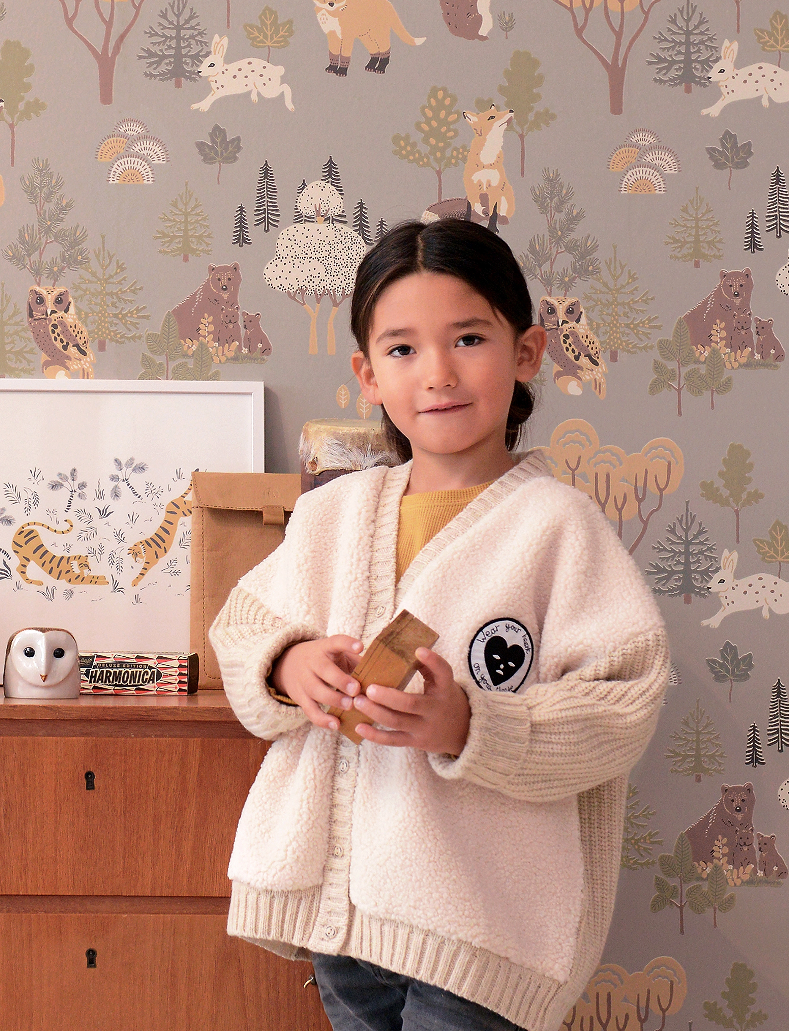 Majvillan Wallpaper Deep Forest Mystic Grey, 1005X 53 cm, Kids Decor, Grau - Wallpapers, Kinder