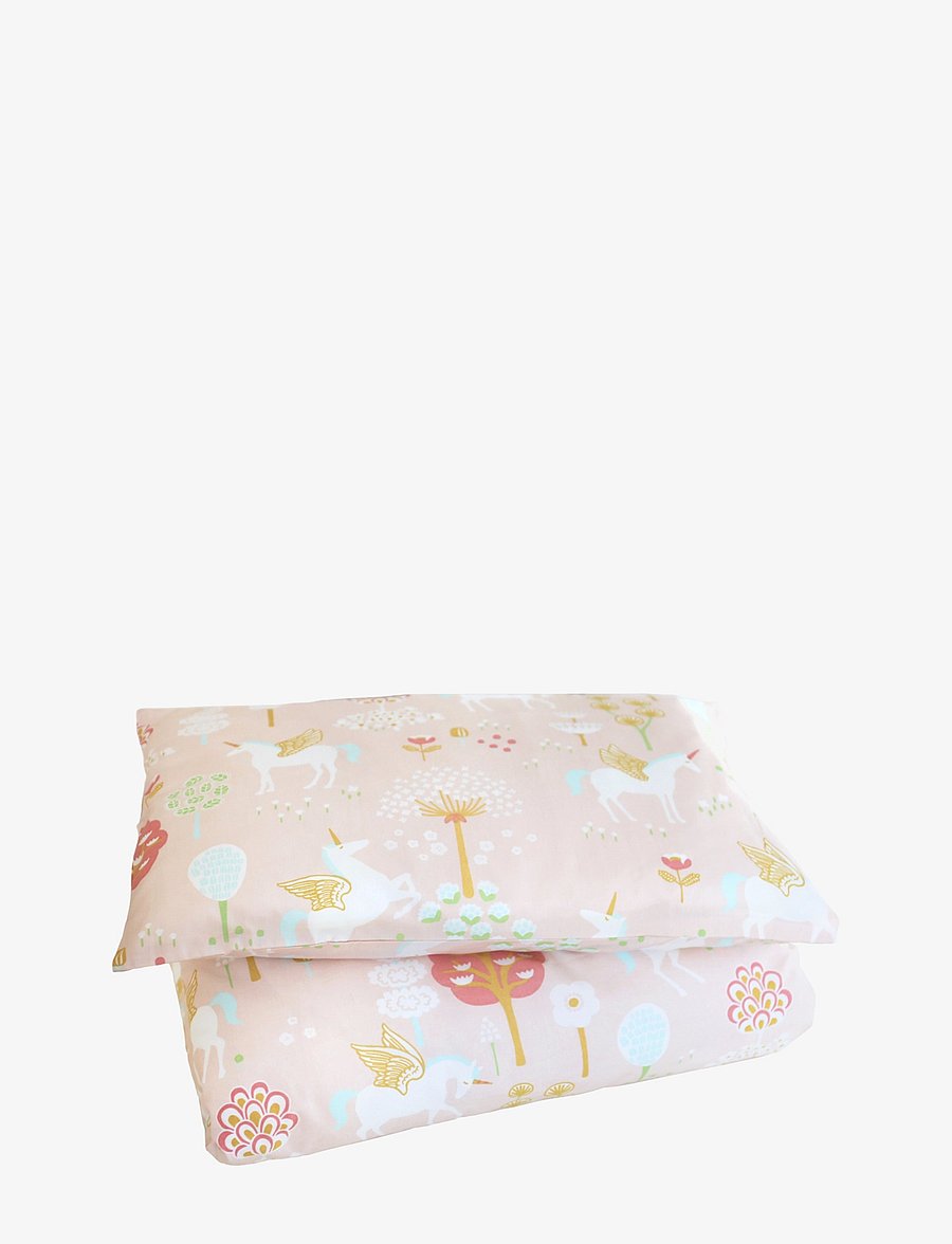 Majvillan - True Unicorns pink junior bed set 100x130 cm - rúmfatasett - pink - 1
