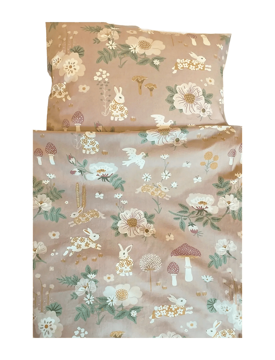 Majvillan - Old garden pink baby bed set 70x80 cm - voodiriiete komplektid - pink - 2