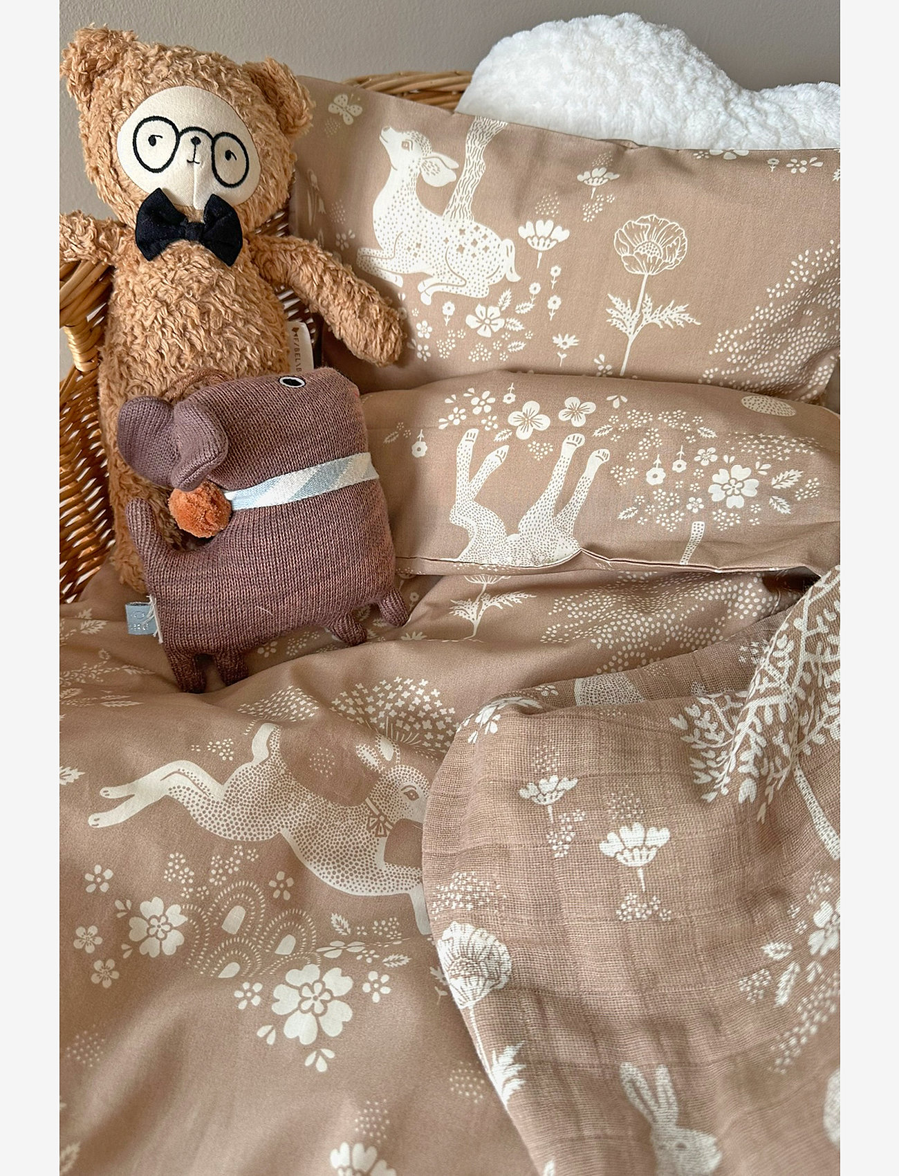 Majvillan - Summer fields brown baby bed set 70x80 cm - sengesæt - brown - 1