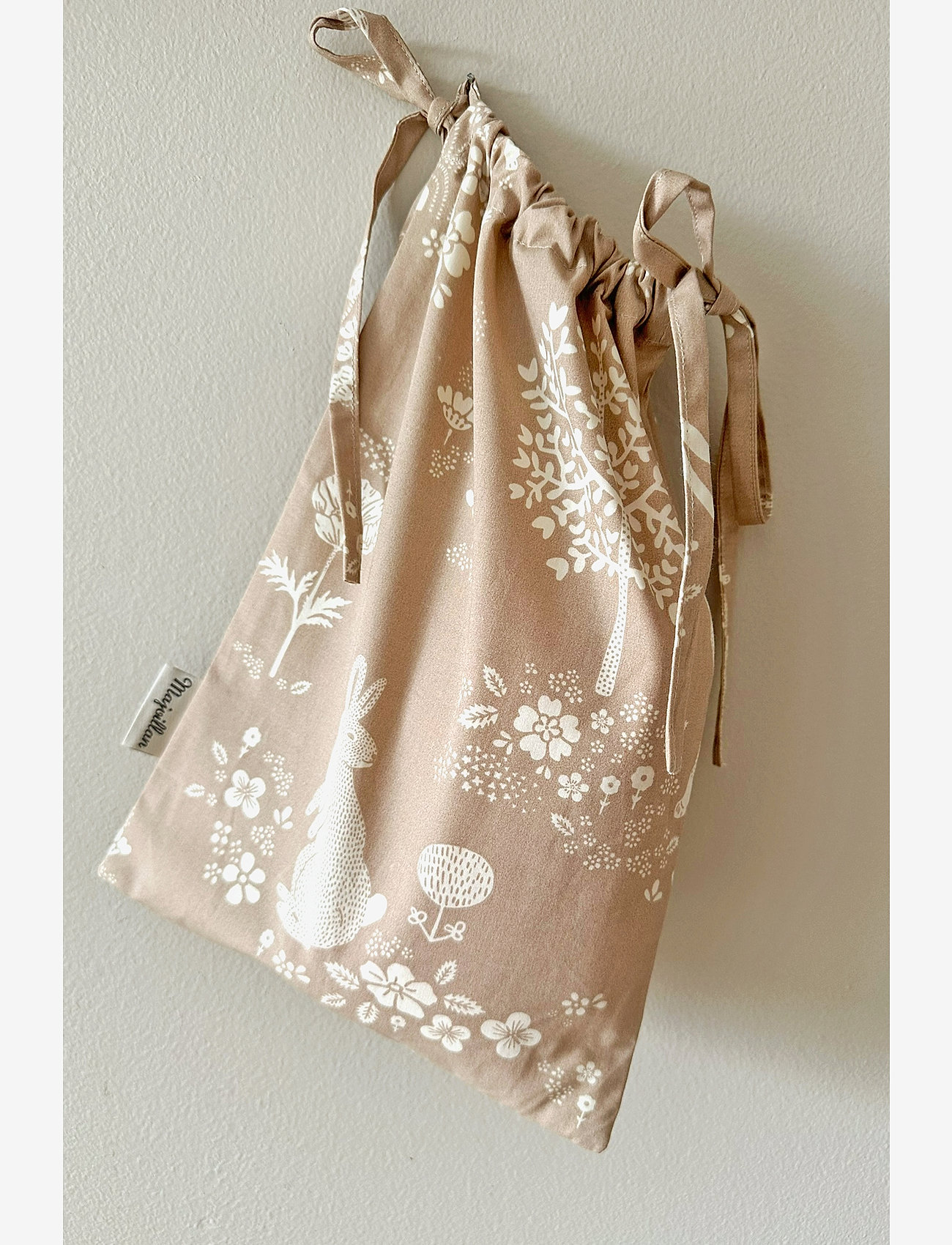 Majvillan - Summer fields brown baby bed set 70x80 cm - sengesæt - brown - 2