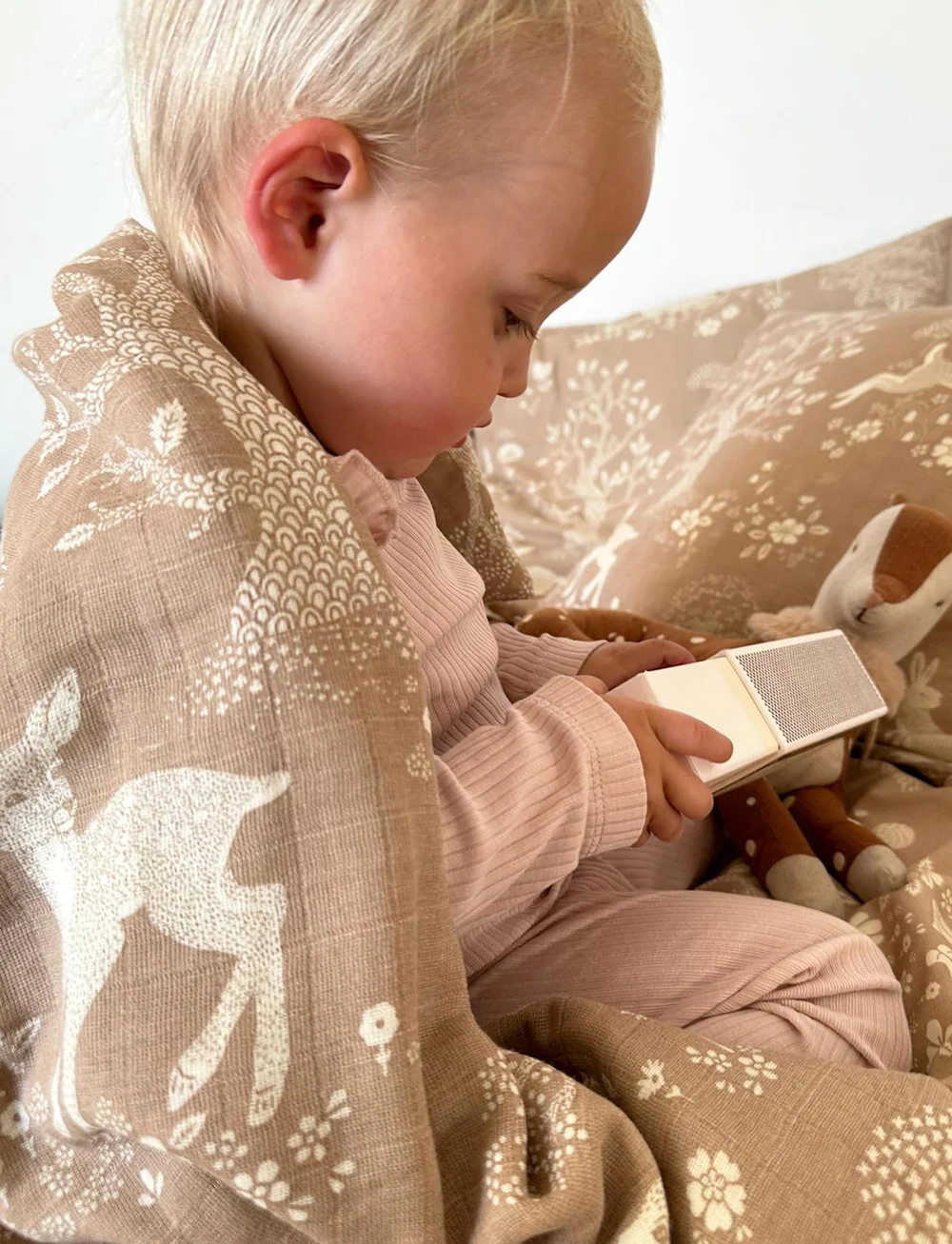 Majvillan - Summer fields brown muslin blanket 130x180 cm - mulldecken - brown - 0