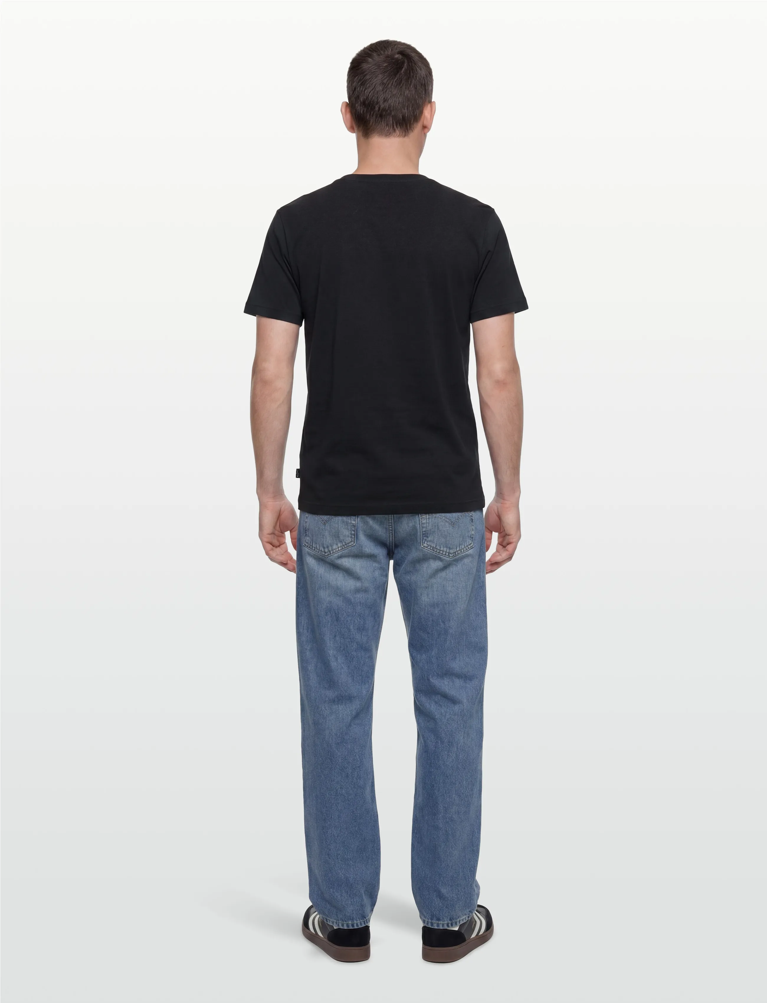 Makia - Port T-shirt - kurzärmelig - black - 4
