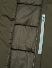 Makia - Ultima Jacket - winter jackets - dark green - 4
