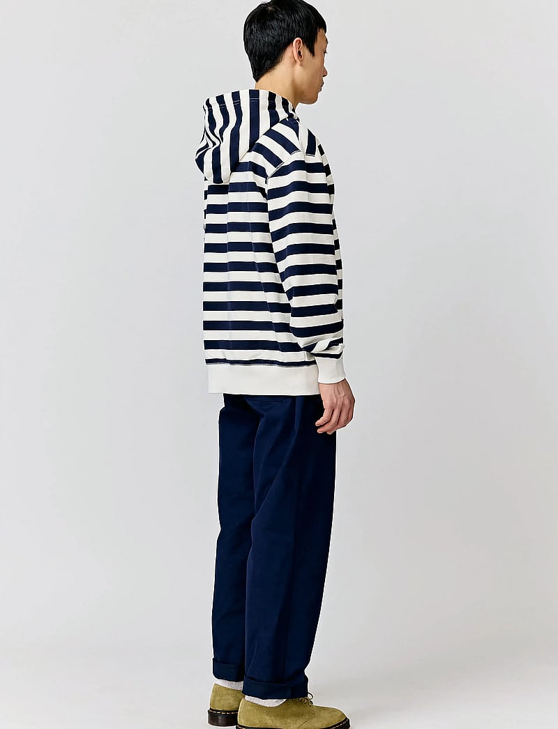 Makia - Starboard Hooded Sweatshirt - hoodies - navy-off white - 3