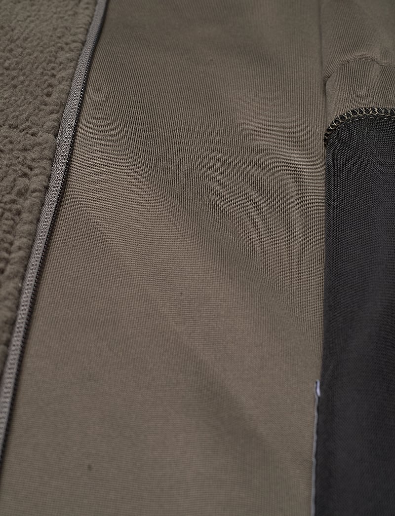 Makia - Lampi Fleece - teddytröjor - dusty olive - 4