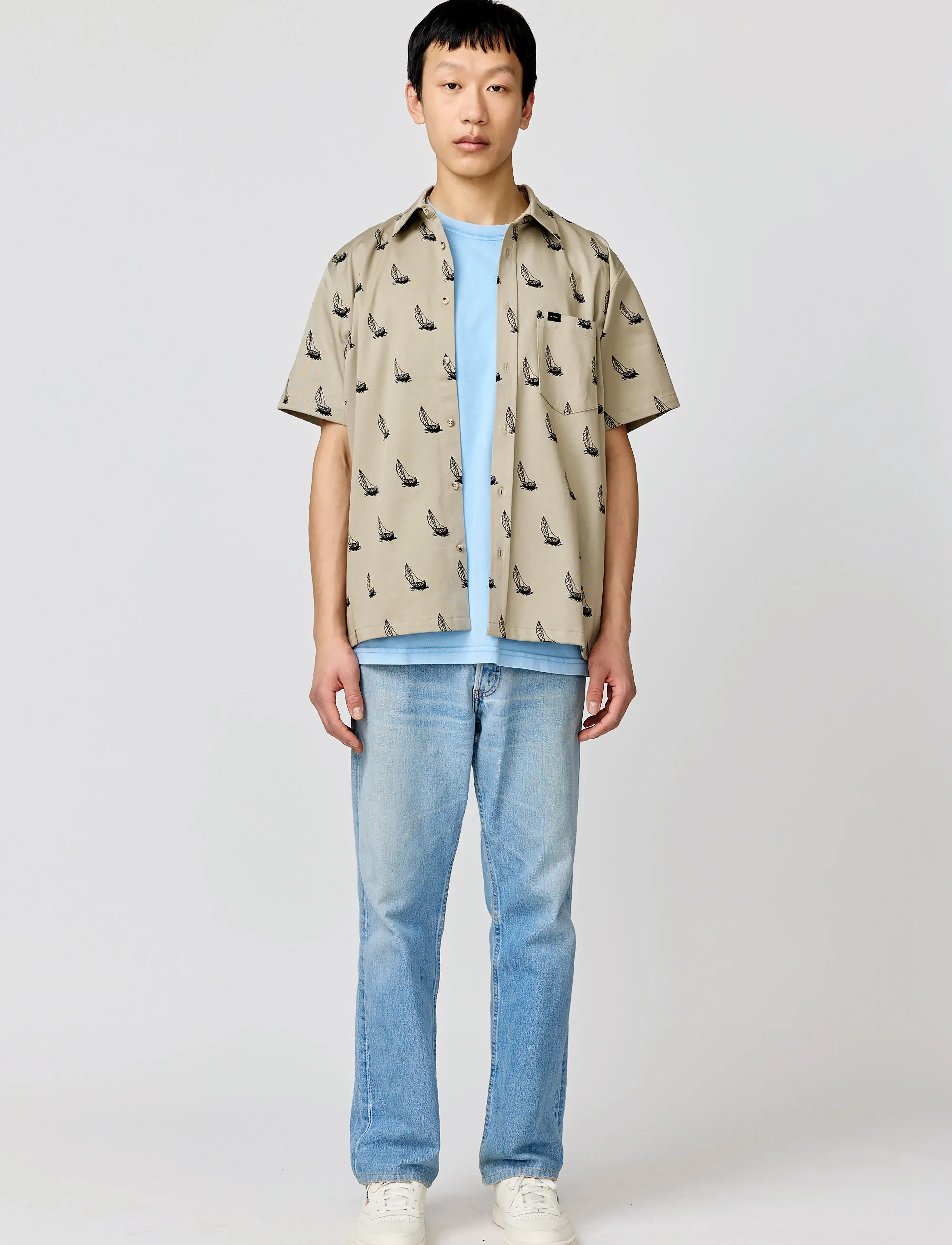 Makia Heeling Shirt, M, Shirts, Beige - Short-sleeved Männerswear