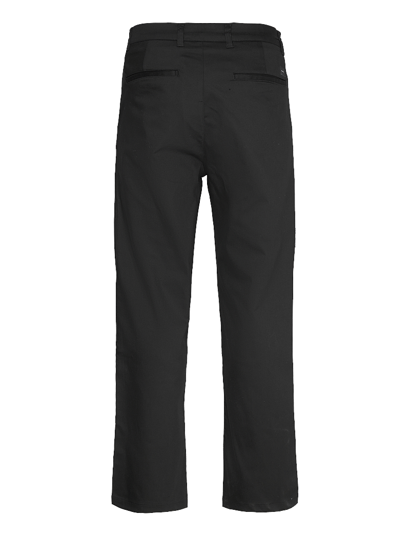 Makia - Beacon Trousers - chino püksid - black - 1