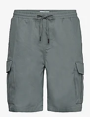 Makia - Thule Shorts - „cargo“ stiliaus šortai - sammal green - 0
