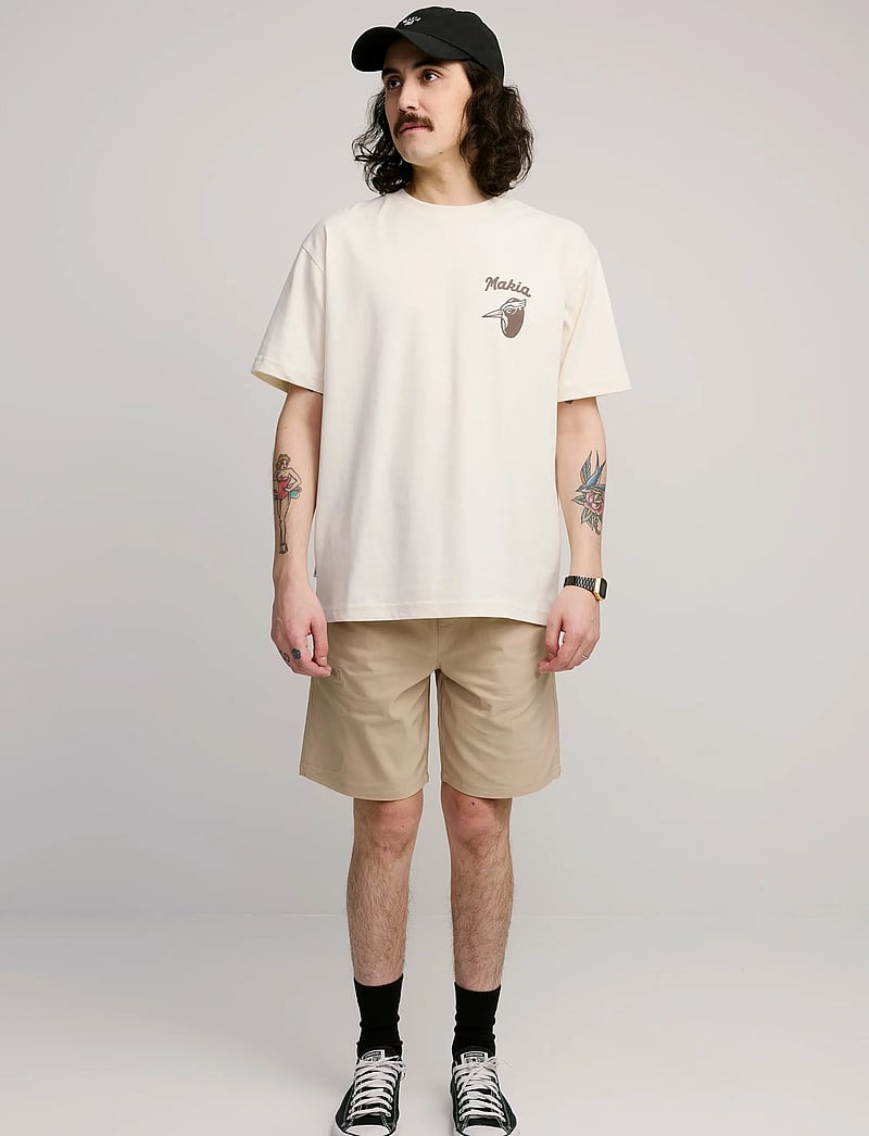 Makia - Kasper Shorts - casual shorts - sand - 5