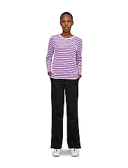 Makia - Verkstad Long Sleeve - t-shirts & tops - purple-white - 3