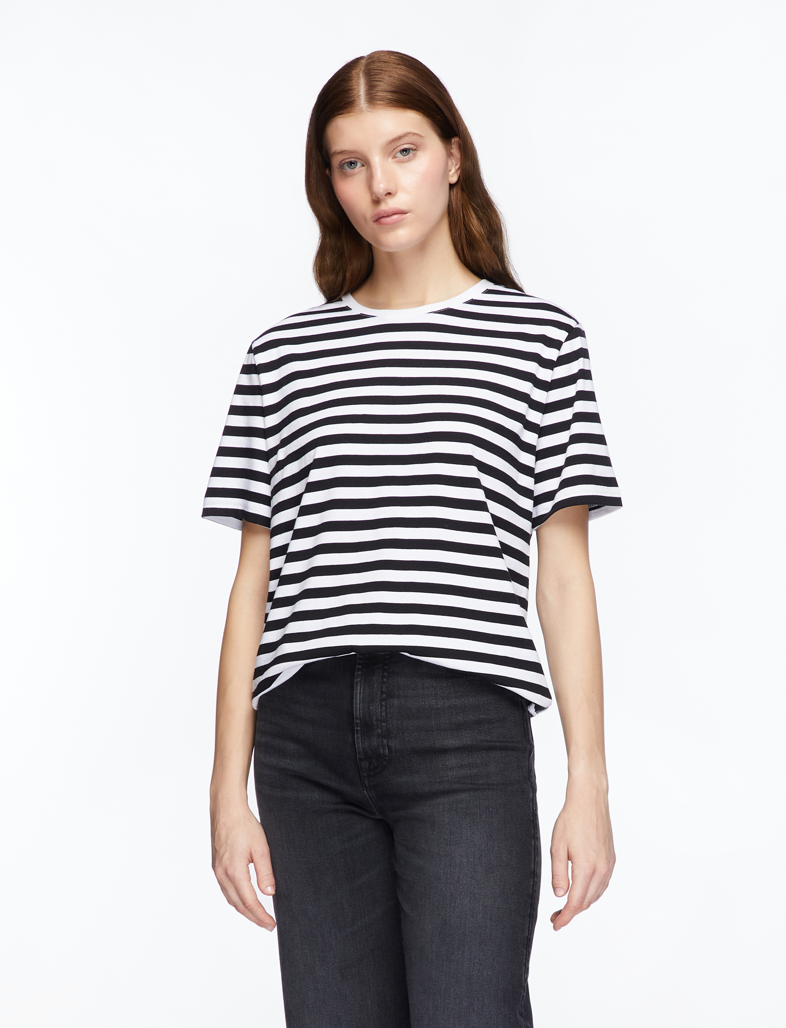 Makia Verkstad T-Shirt - T-Shirts & Tops - BLACK-WHITE / black