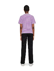 Makia - Verkstad T-Shirt - t-shirt & tops - purple-white - 3
