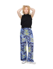 Makia - Ley Trousers - wide leg trousers - pond - 7