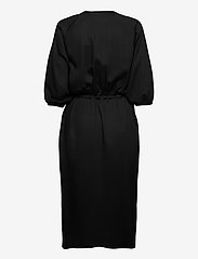 Makia - Vieno Dress - midi kjoler - black - 1