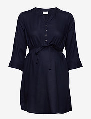 Mamalicious - MLMERCY LIA 3/4 WOVEN TUNIC 2F NOOS A. - lowest prices - navy blazer - 0